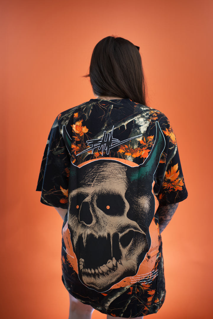 hell and company hell & co camouflage camo braincase hell season shirt back girl