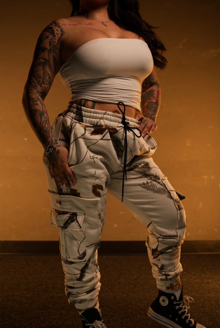 Snow Fall Swamp Sweats