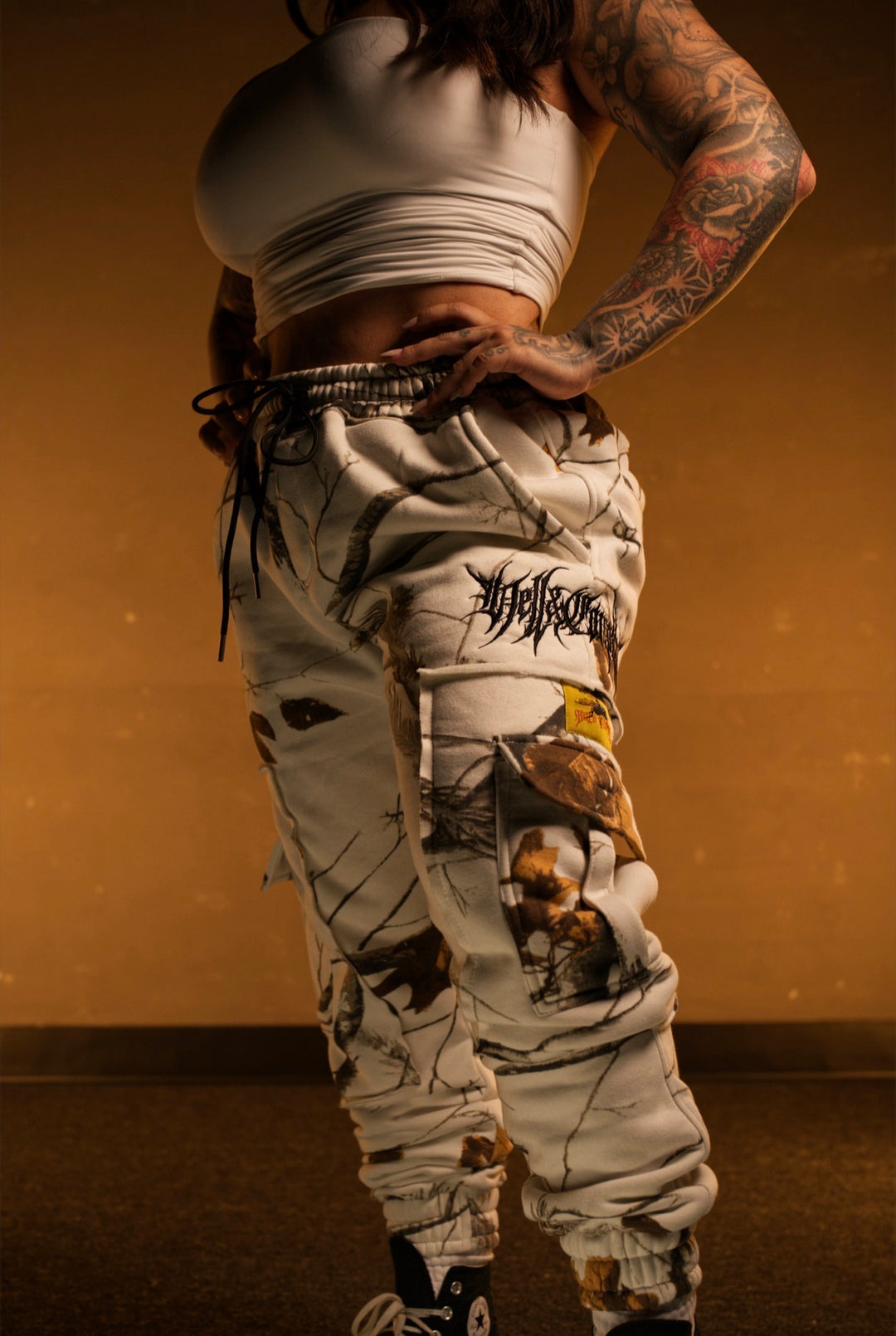 Snow Fall Swamp Sweats